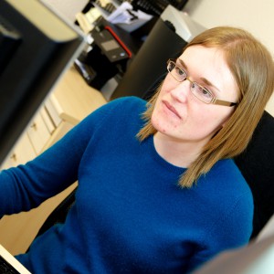 Catherine working at her computer | Quality translation services